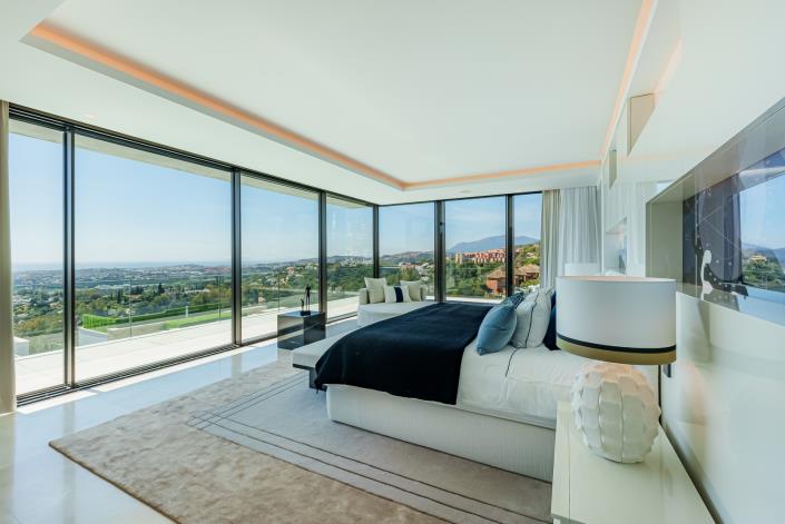 Image No.23-8 Bed Villa for sale