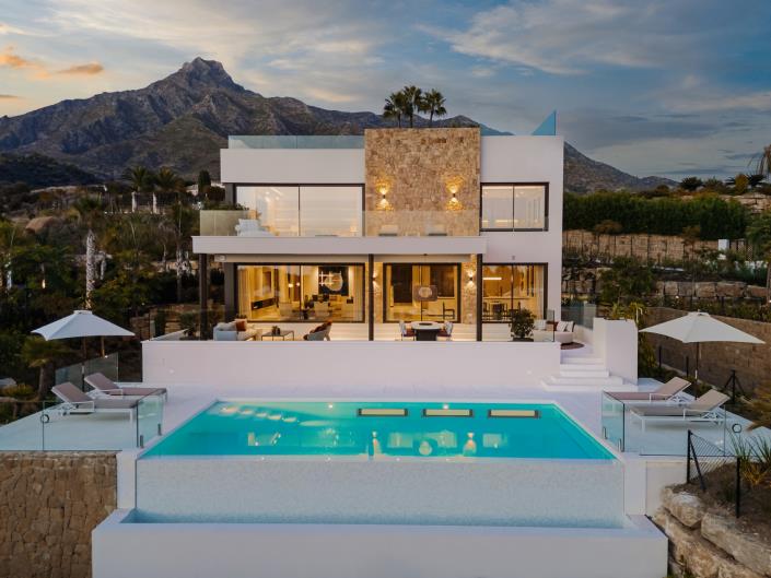 Image No.34-5 Bed Villa for sale