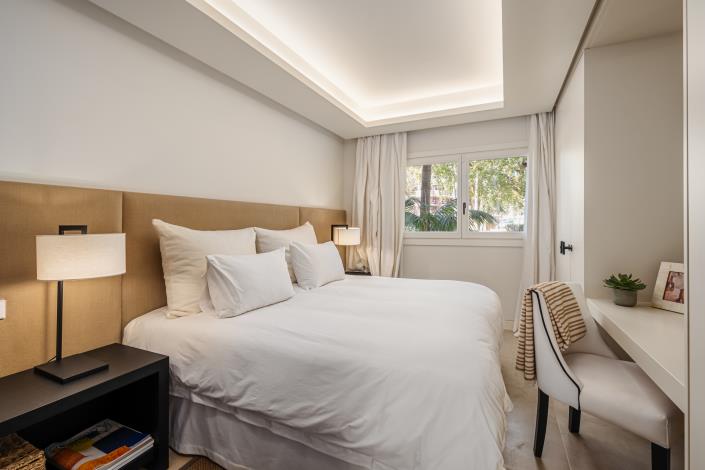 Image No.12-3 Bed Apartment for sale