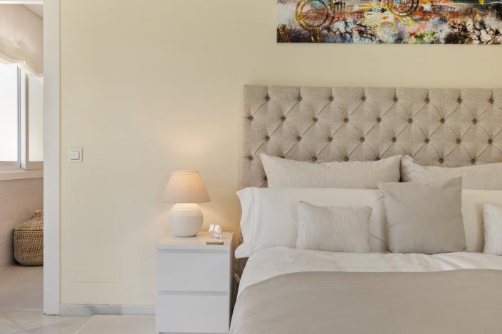 Image No.9-6 Bed Villa for sale