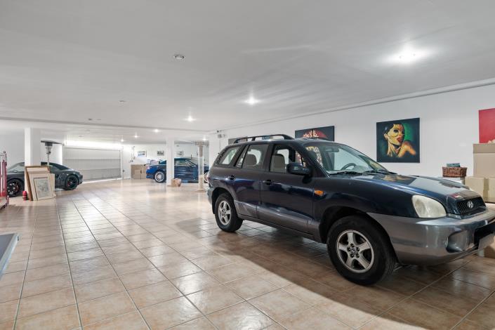 Image No.24-6 Bed Villa for sale