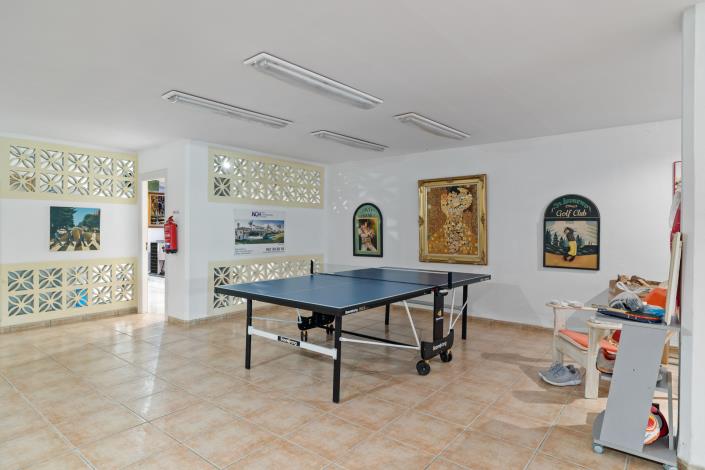 Image No.25-6 Bed Villa for sale