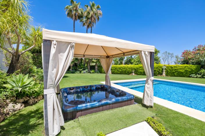 Image No.40-6 Bed Villa for sale