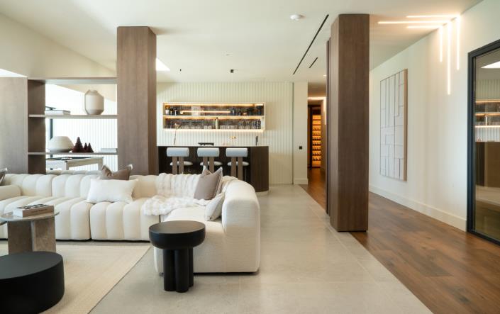 Image No.27-5 Bed Villa for sale