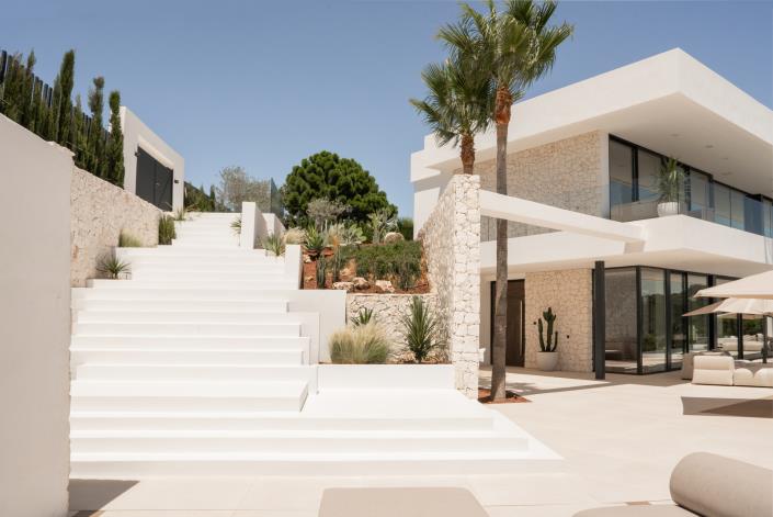 Image No.31-5 Bed Villa for sale