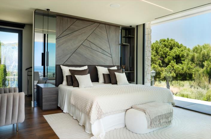 Image No.56-5 Bed Villa for sale