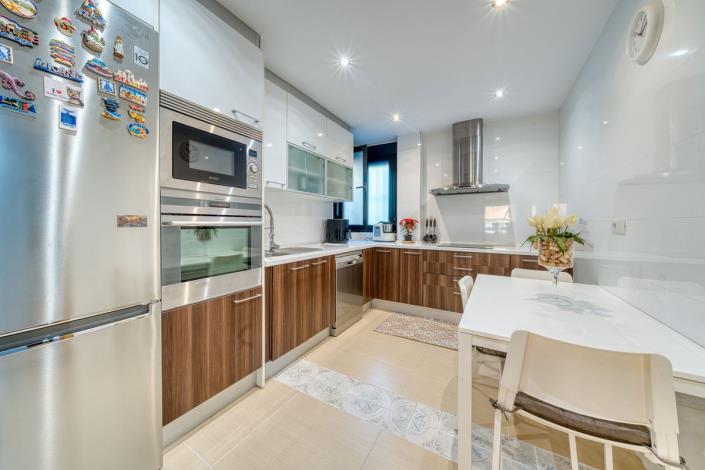 Image No.5-3 Bed Apartment for sale