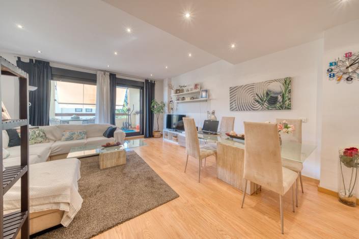 Image No.8-3 Bed Apartment for sale