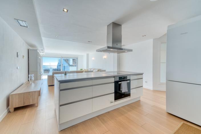 Image No.3-2 Bed Apartment for sale