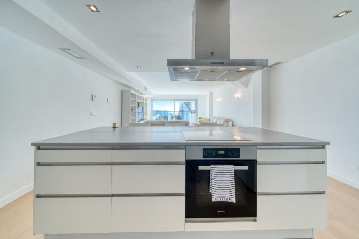 Image No.14-2 Bed Apartment for sale