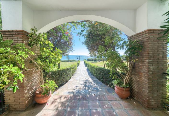 Image No.12-2 Bed Apartment for sale