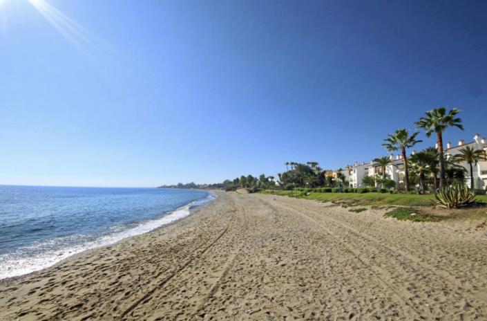 Image No.30-2 Bed Apartment for sale