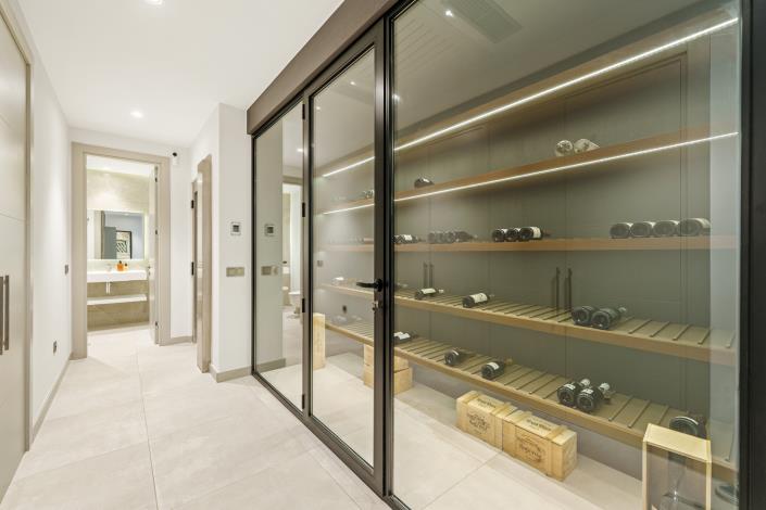 Image No.29-Villa de 5 chambres à vendre à Nueva Andalucia