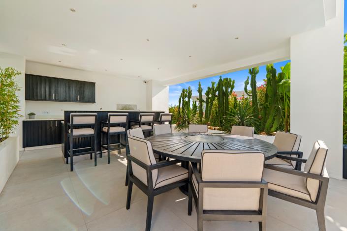 Image No.31-6 Bed Villa for sale