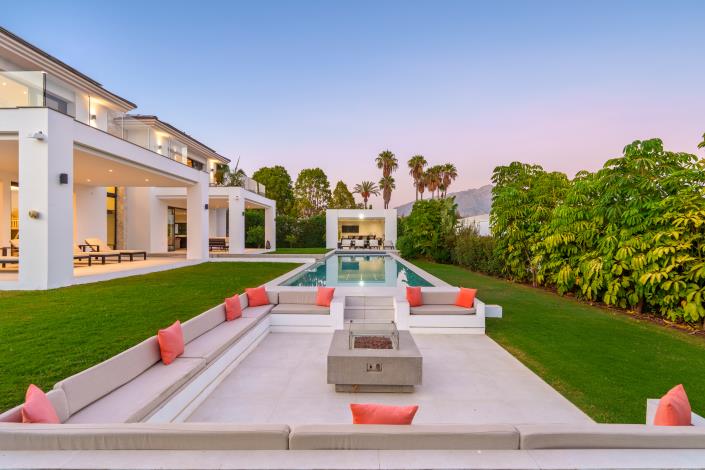 Image No.54-6 Bed Villa for sale