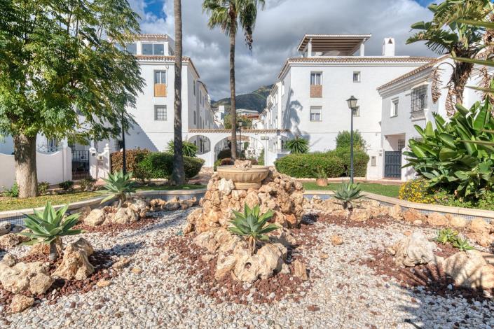 Image No.23-2 Bed Apartment for sale