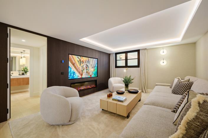 Image No.37-5 Bed Villa for sale