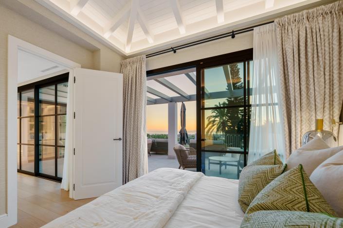 Image No.44-5 Bed Villa for sale