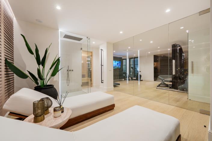 Image No.55-5 Bed Villa for sale