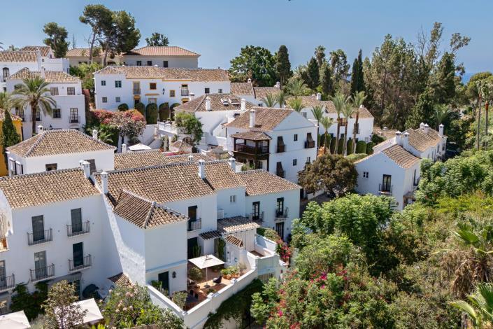 Image No.44-3 Bed Townhouse for sale