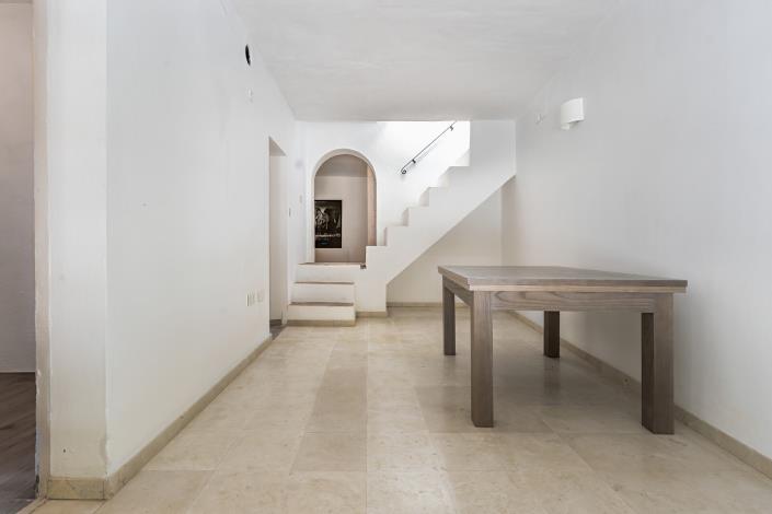 Image No.29-3 Bed Townhouse for sale