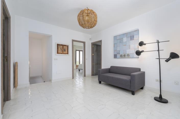 Image No.28-3 Bed Townhouse for sale