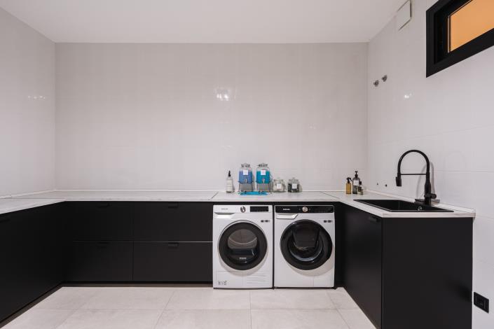 Image No.25-Villa de 56 chambres à vendre à Elviria