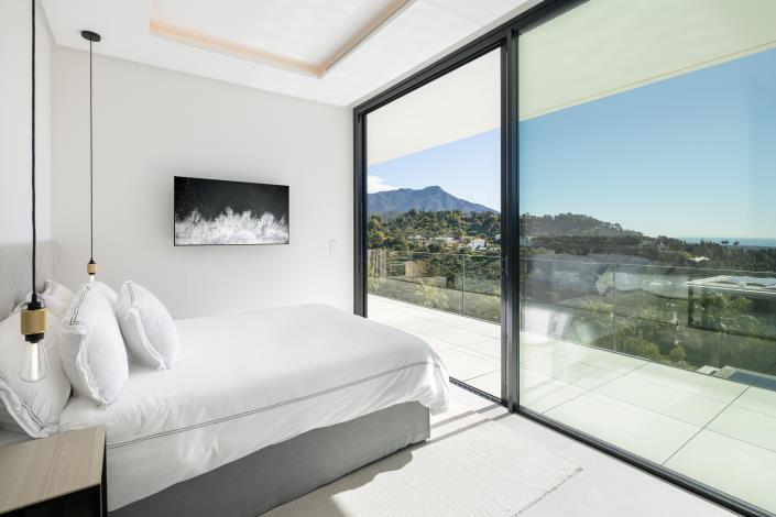 Image No.36-8 Bed Villa for sale