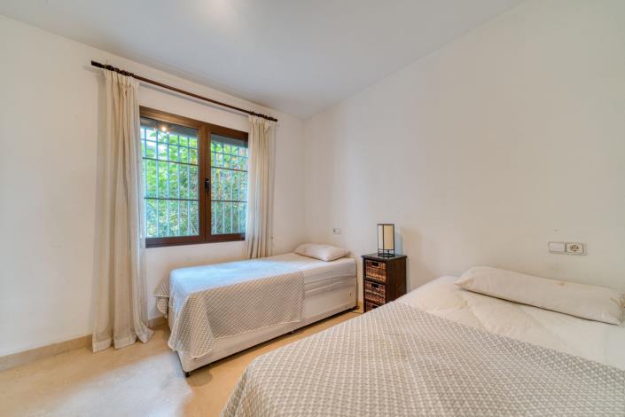 Image No.9-2 Bed Apartment for sale