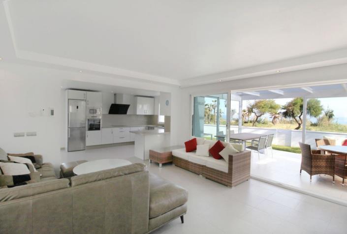 Image No.6-Villa de 3 chambres à vendre à Estepona