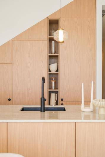 Image No.24-4 Bed Townhouse for sale