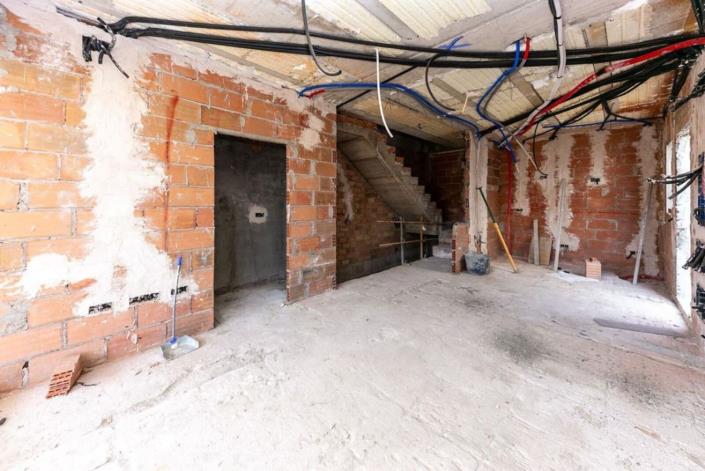 Image No.7-2 Bed Semi-Detached for sale