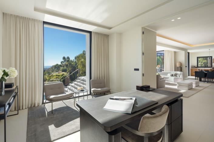 Image No.9-5 Bed Villa for sale