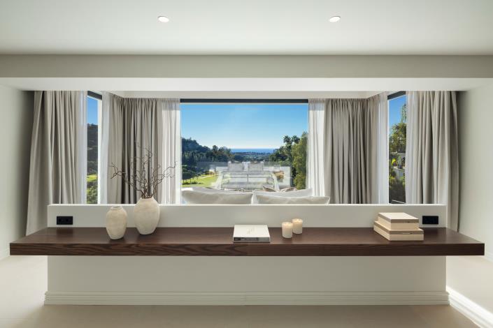 Image No.14-5 Bed Villa for sale