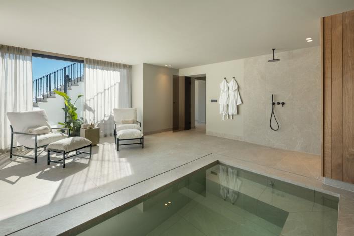 Image No.35-5 Bed Villa for sale