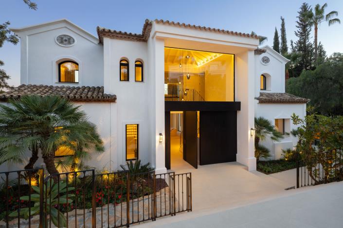 Image No.40-5 Bed Villa for sale