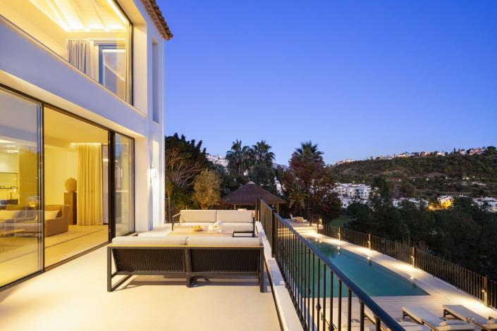 Image No.45-5 Bed Villa for sale