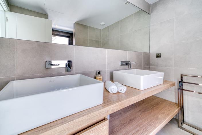 Image No.26-4 Bed Villa for sale