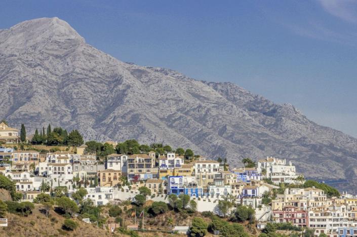 Image No.11-3 Bed Townhouse for sale