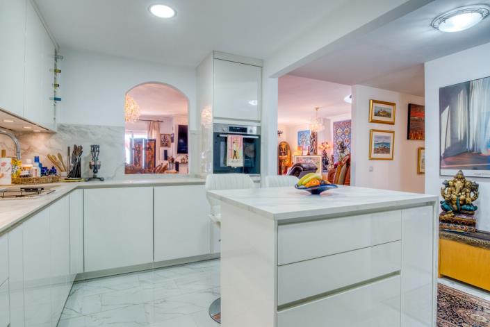 Image No.4-3 Bed Penthouse for sale