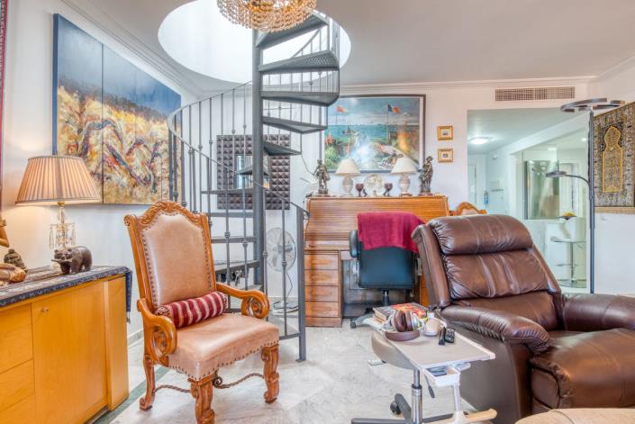 Image No.17-3 Bed Penthouse for sale