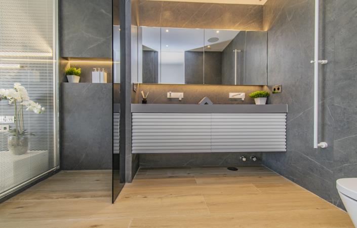 Image No.9-4 Bed Townhouse for sale