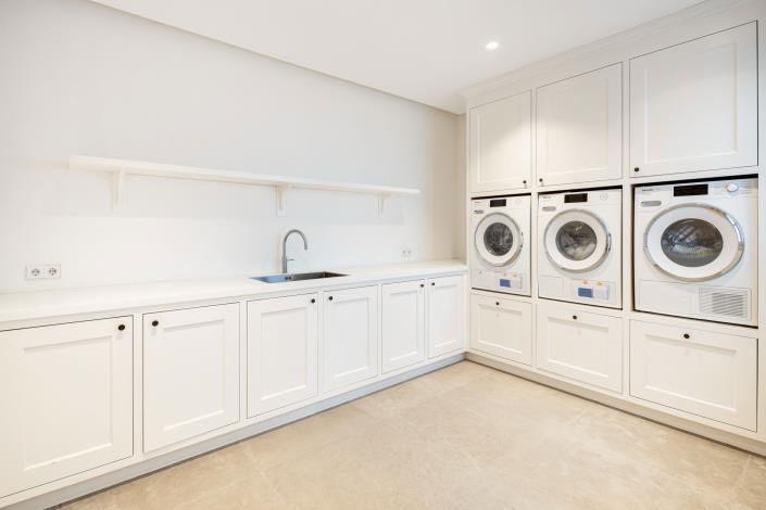 Image No.34-7 Bed Villa for sale