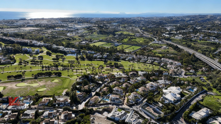 Image No.2-Villa de 4 chambres à vendre à Nueva Andalucia