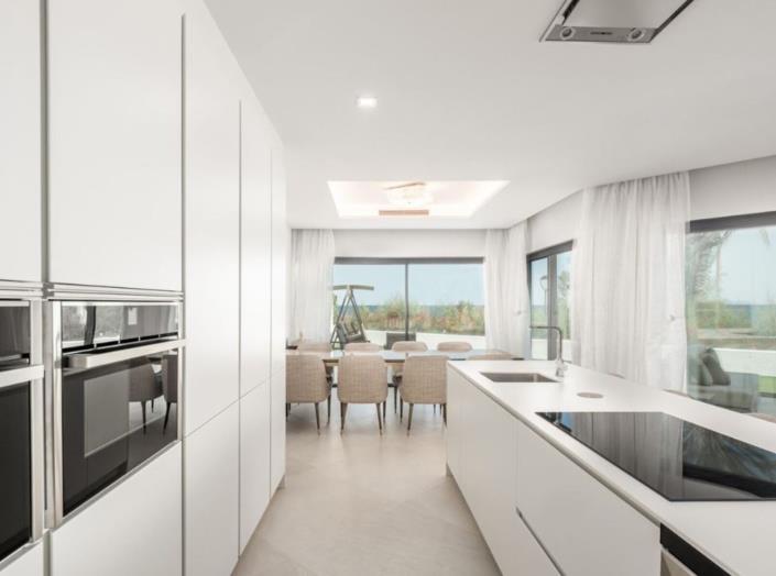 Image No.5-3 Bed Townhouse for sale