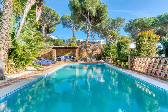 Image No.2-7 Bed Villa for sale