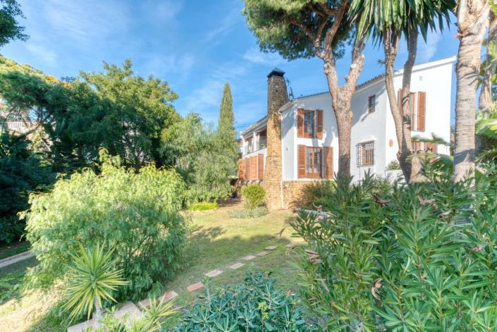 Image No.23-7 Bed Villa for sale