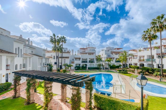 Image No.3-3 Bed Apartment for sale