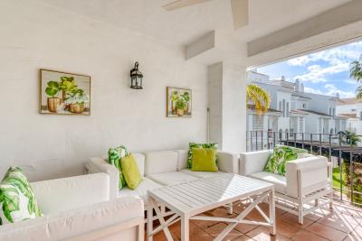 15-11d12f2f454f2f5e9b981fdd8b901d51