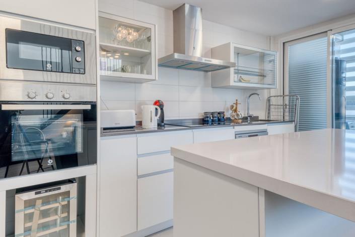 Image No.10-3 Bed Apartment for sale